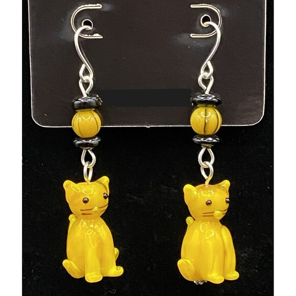 Neanie-Bot Jewelry - Handmade Yellow Glass Cat with Black & Yellow Glass Bead Earrings by Neanie-Bot